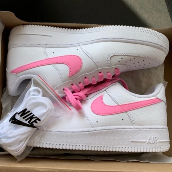 nike air force 1 pink size 5